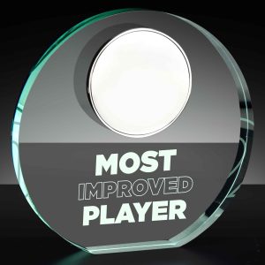 Poppy Most Improved Player Jade Glass 12cm (4 3/4")