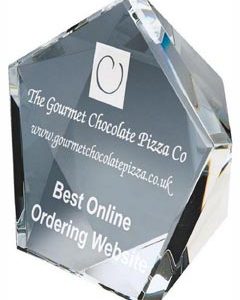 Star-Shaped Crystal Stand (In Presentation Case)
